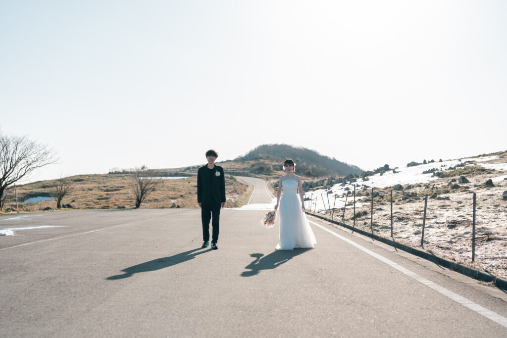 愛媛県四国カルストにてウェディング前撮りの撮影を行いました